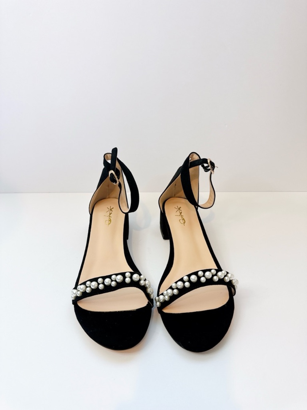 Size 9.5 Black Pearl Embellished Sandals Ankle Strap Low Heel Dress Shoes